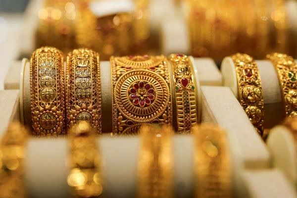 متن افتتاحیه طلا فروشی؛ جملات شیک و لاکچری برای جذب مشتری 2 image 12