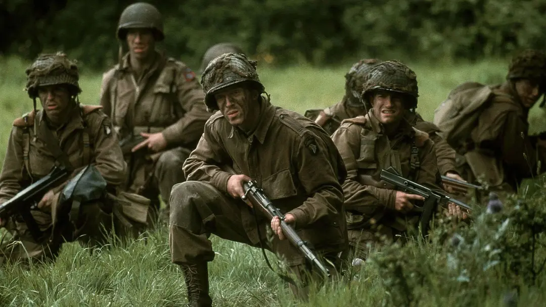 سریال جوخه برادران Band of Brothers از بهترین سریال های خارجی تمام شده