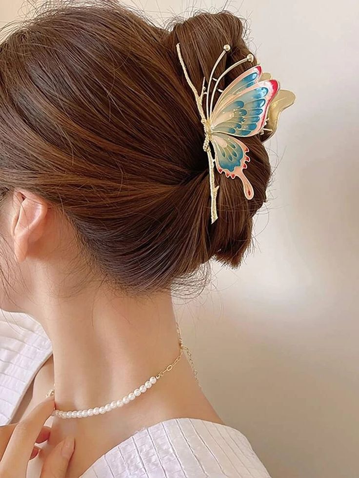 مدل کلیپس فلزی طلایی برای مو