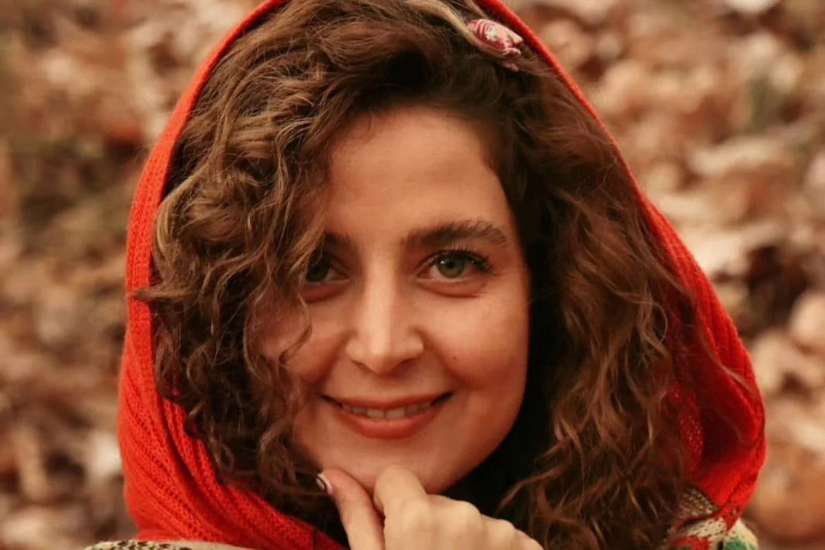 بیوگرافی بهی جدیدی؛ بازیگر نقش مهرو در مرد سههزار چهره + زندگی شخصی و آثار 7 بهی جدیدی و فعالیت های نمایشی