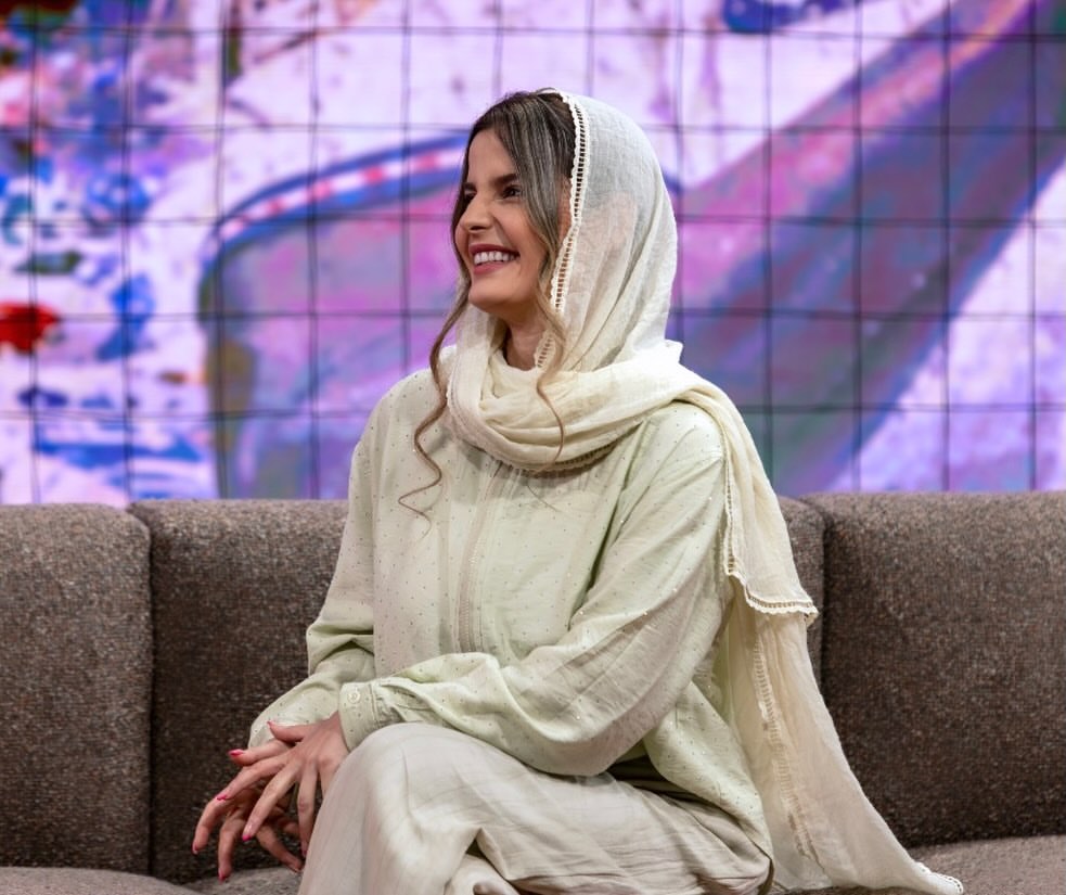 بیوگرافی غزاله اکرمی؛ از شروع بازیگری تا نقش سوجان و سریال کوری + زندگی شخصی 14 بیوگرافی غزاله اکرمی؛ از شروع بازیگری تا نقش سوجان و سریال کوری + زندگی شخصی