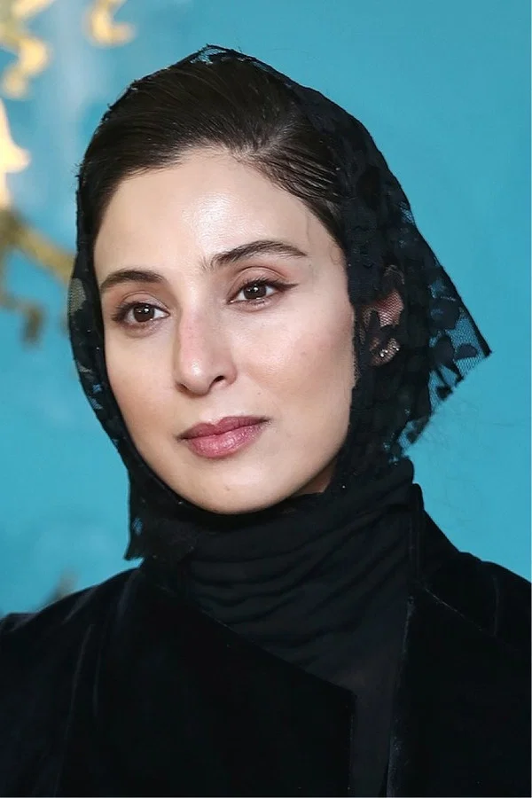 بیوگرافی آناهیتا افشار؛ از سه در چهار و مدینه تا پوست شیر و برتا + زندگی شخصی 6 آناهیتا افشار در سریال ها و شبکه نمایش خانگی