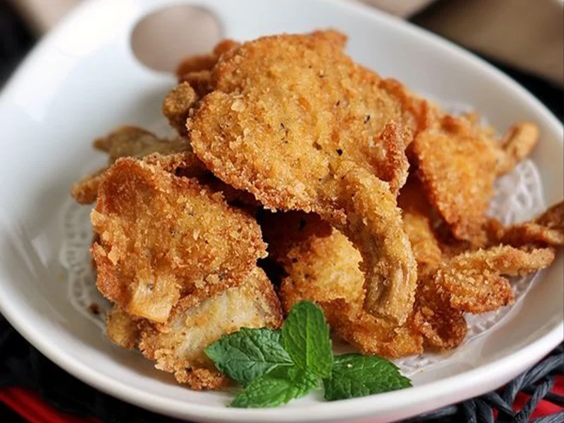 طرز تهیه قارچ صدفی سوخاری ترد و پولکی؛ با روغن، فر و هواپز 2 طرز تهیه قارچ صدفی سوخاری ترد و پولکی؛ با روغن، فر و هواپز