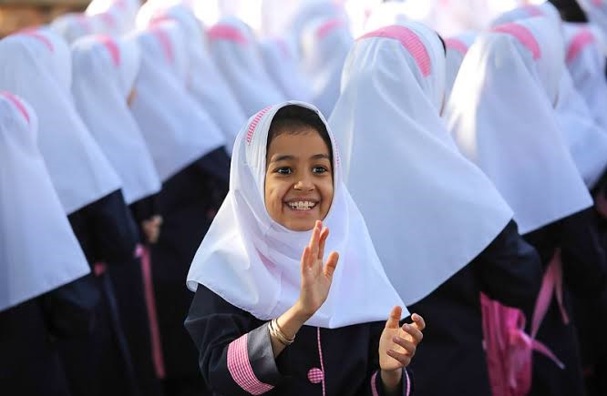 انشا در مورد یک خاطره شیرین / کاملترین مجموعه اختصاصی برای همه پایهها 3 انشای ۴: خاطره شیرین اولین روز مدرسه