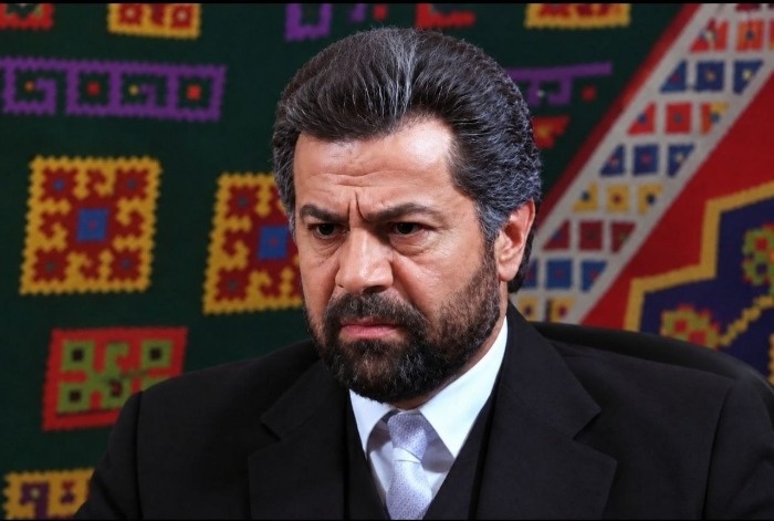 بیوگرافی حسین گیل؛ از نقشهای سینمایی تا هزاردستان، زندگی شخصی و فیلمها 4 حسین گیل، بازیگر سینما و تلویزیون ایران