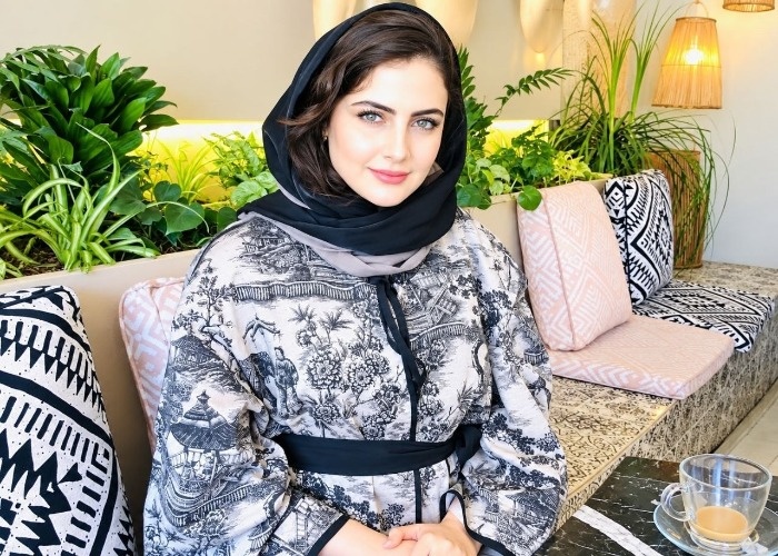 بیوگرافی فرزانه فرنام؛ بازیگر نقش خجسته در بامداد خمار و زری جوان در سووشون 14 چهره فرزانه فرنام در نقشهای تاریخی